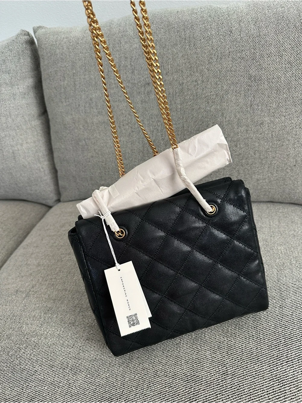 NWT Tory Burch Willa Zip Top Tote 163631